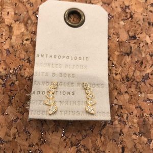 Anthropologie gold earring. NWT